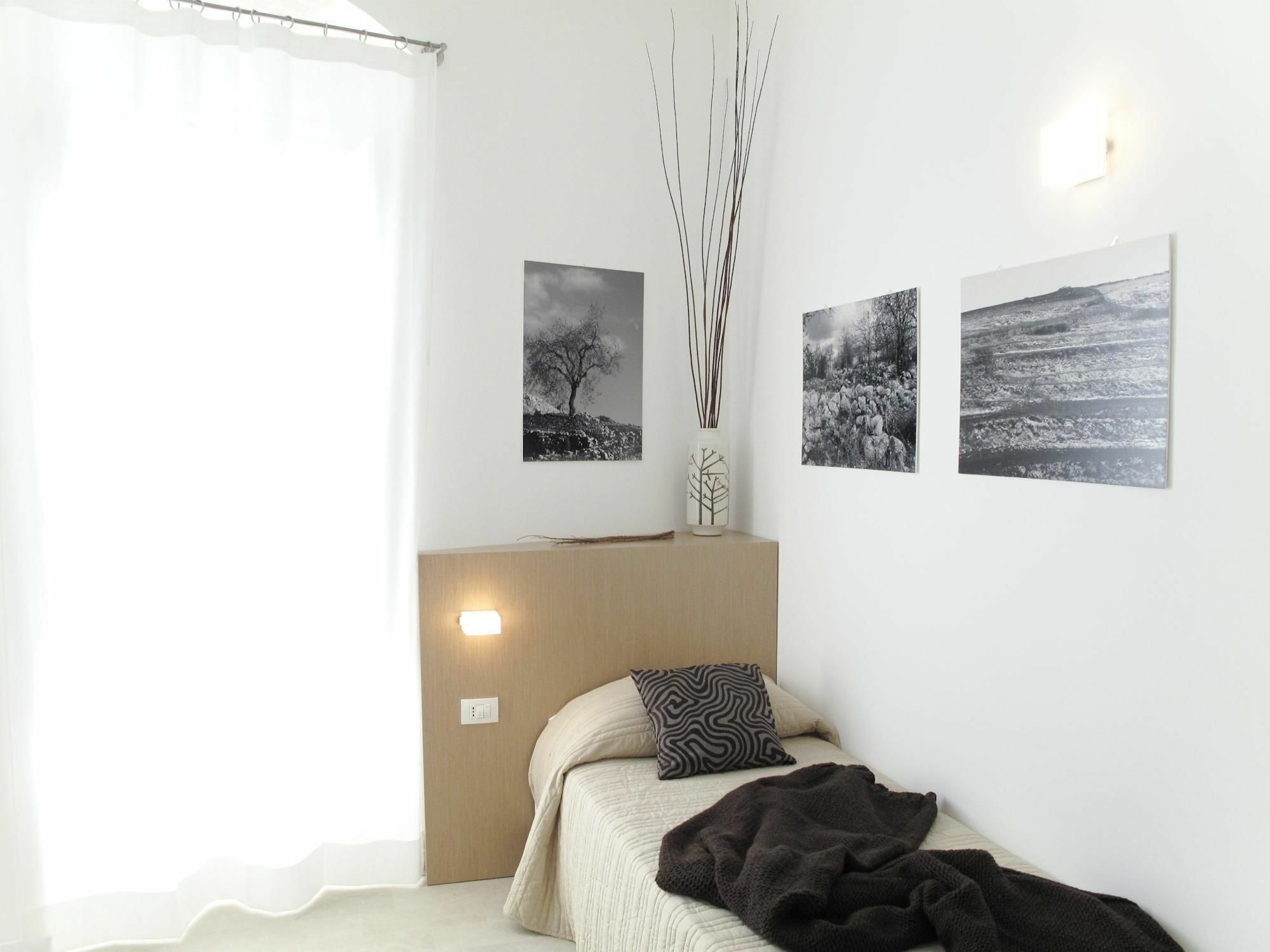 ラグーザ Le Stanze Del Sole Bed & Breakfast エクステリア 写真